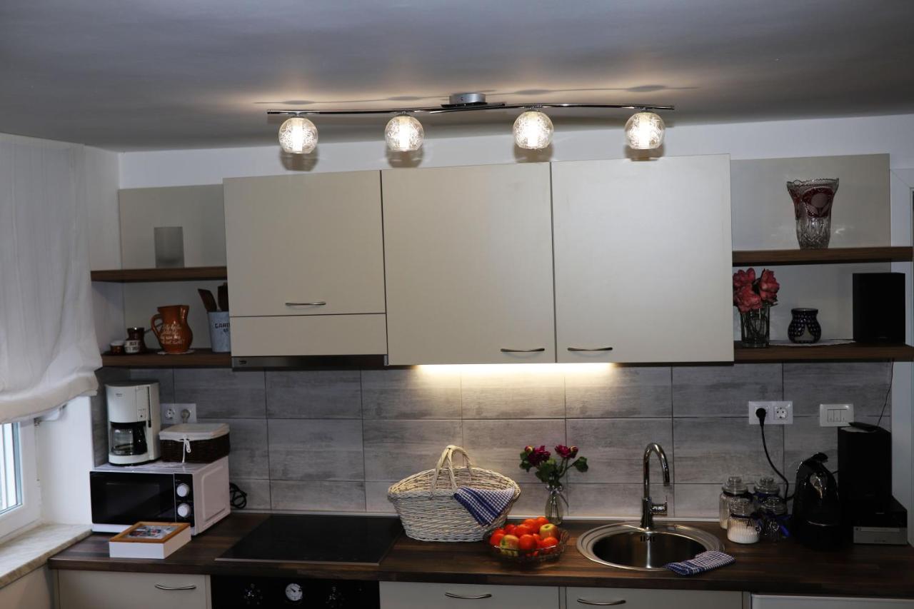 Apartment Blaoss Карловац Экстерьер фото